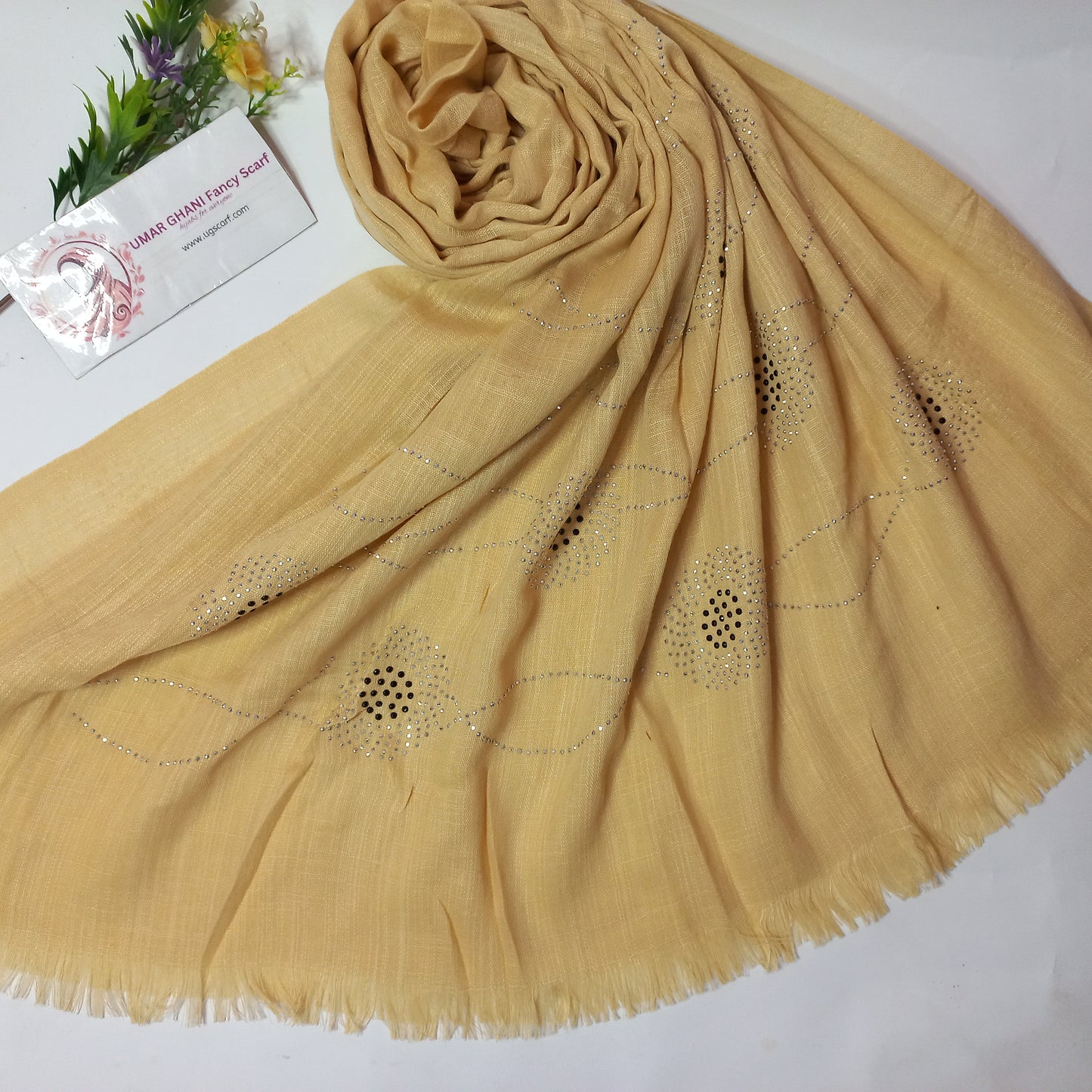 Imported Plain Cashmere slub Lawn Nag Pallu Hijab Scarf